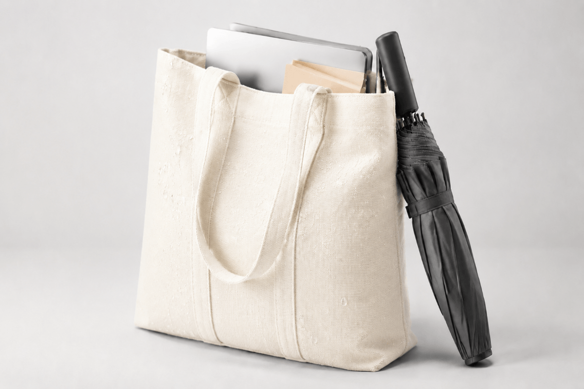 Are Canvas Bags Waterproof in Rain